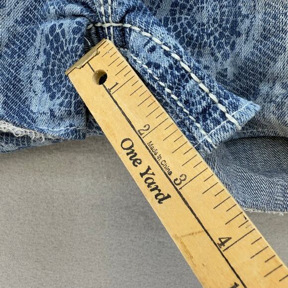 Rock Revival Short Women's 26x3 Light Blue Lace Print Lydia Easy Short Western - Picture 13 of 14